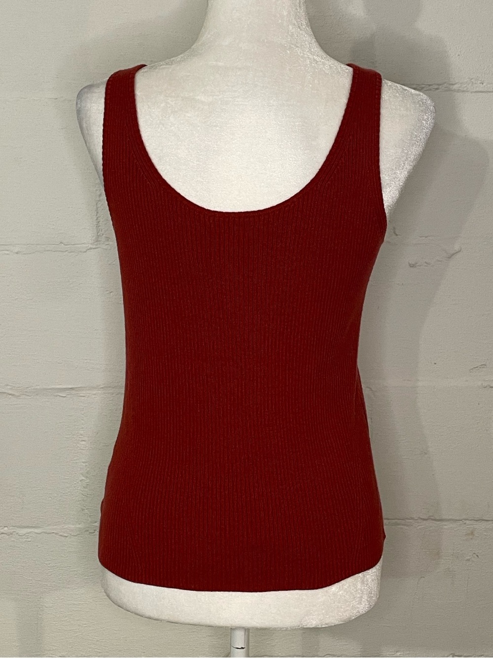 Madewell Ribbed Scoop Neck Tank - Deep Red - Picture 2 of 3